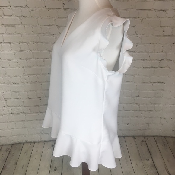 Romantic Ruffled Blouse - Picture 3 of 3